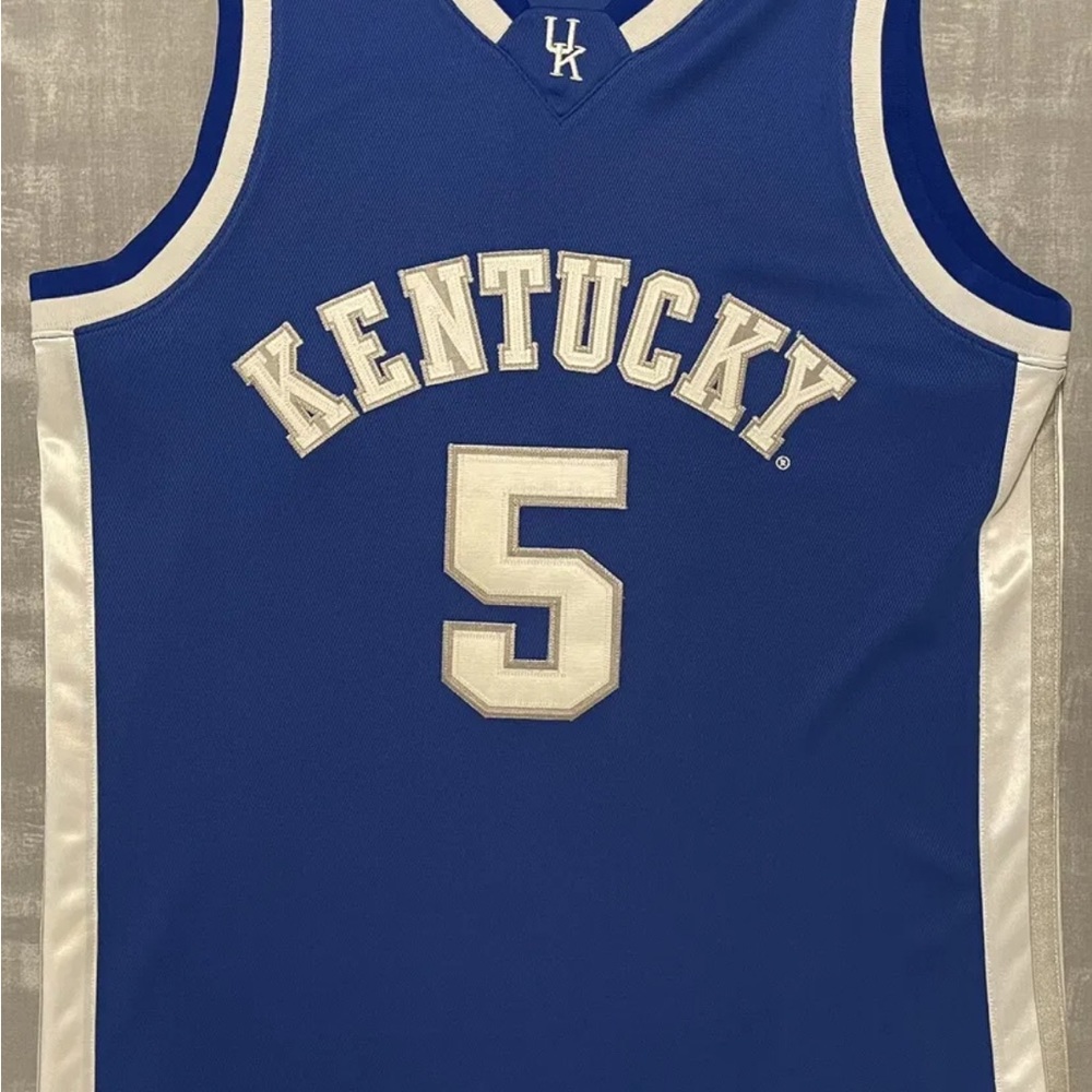 Authentic Vintage Nike Kentucky Wildcats Wayne Turner Basketball Jersey.